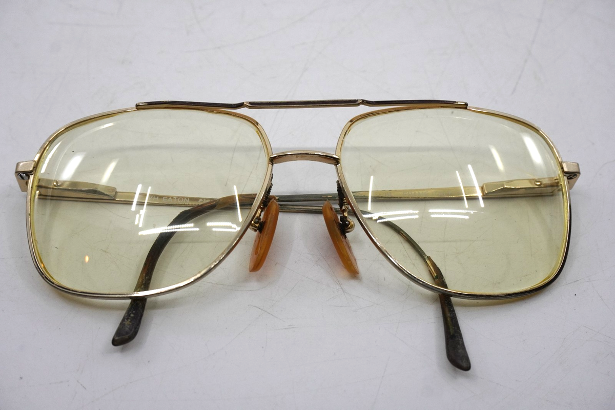 Vintage Italian Van Heusen Frames VH Eaton Flexpad Metal Eyeglasses Frames Italy Vintage Italian Van Heusen Frames VH Eaton Flexpad Metal  main image 4