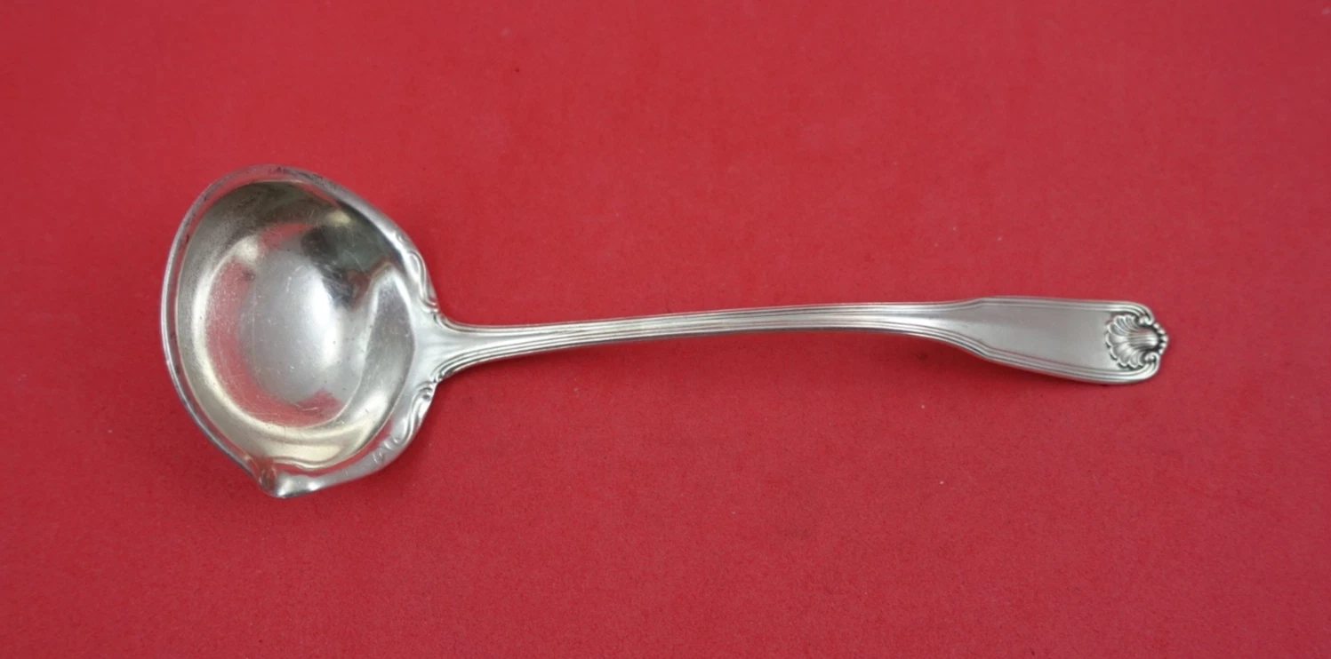 Benjamin Ben Franklin by Towle Sterling Silver Sauce Ladle w/spout 5 7/8"
Opens in a new window or t