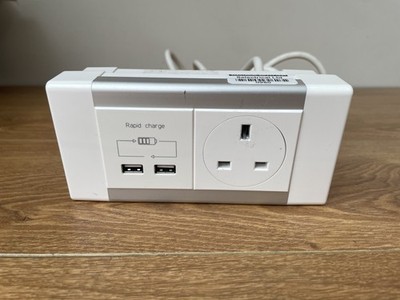 Legrand Electrak Verlängerungskabel 1 Gang Plus 2 Rapid USB Schreibtischmontagefähig