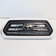 2016-2023 Toyota Tacoma Front Chrome Grille Grill White Oem 2016-2023 Toyota Tacoma Front Chrome Grille Grill White Oem