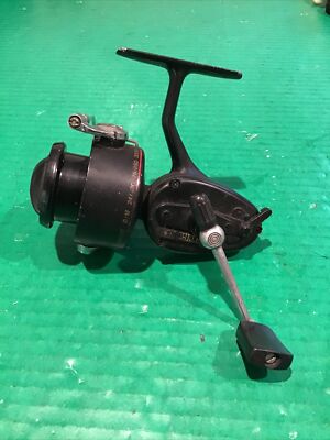 Mitchell 300 Spinning Reel LH Retrieve red Line Graphics Mitchell 300 Spinning Reel LH Retrieve red Line Graphics