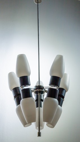 Italien Stilnovo Black 1960s Chandelier 10 Opaque Glas Cones in near mint Condit - Picture 17 of 24