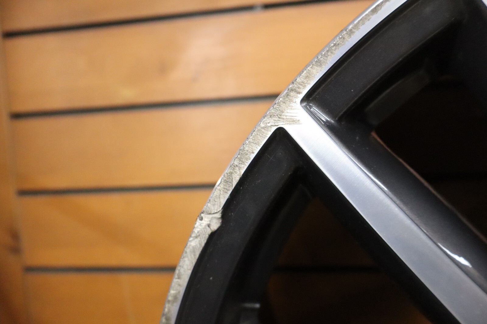 Rear Maserati Ghibli OEM Wheel 19” 2014-19 Factory Original Rim 670016855 97337