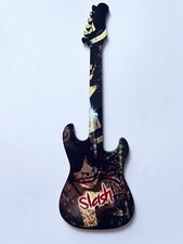 Slash Guns'n'Roses guitar 21cm x 7cm matt wood finish. Precision made