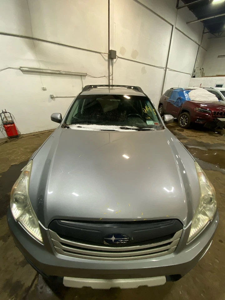 Used Hood fits: 2010 Subaru Legacy Sdn w/o hood scoop Grade B Foto 4 de 4