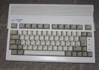 Amiga 600 - 1MB - Kickstart 2.0 - gebraucht - Recapped