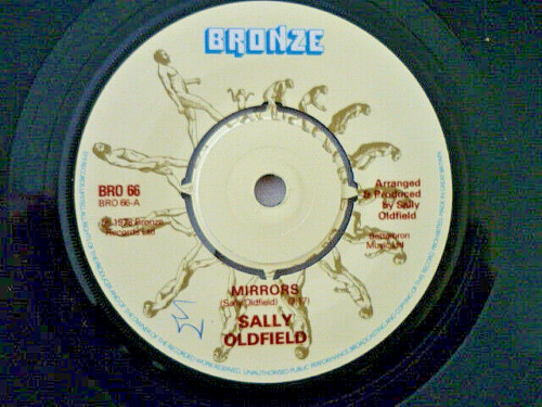 SALLY OLDFIELD = MIRRORS / NIGHT OF THE HUNTERS MOON - BRONZE RECORDS EX. VINYL - Bild 1 von 2