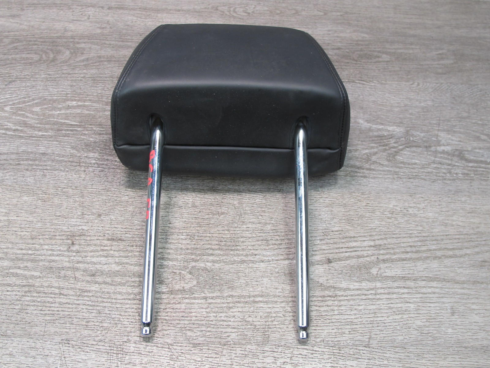 2006-2012 BENTLEY CONTINENTAL FLYING SPUR FRONT SEAT LEATHER HEADREST SET OF 2