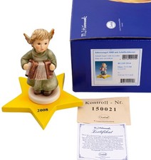 Hummel Goebel 2008 Annual Angel “Annual Angel with Accordion” 2135/M Box & Base