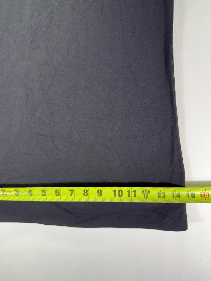 Camiseta sin mangas Lululemon Swiftly Tech Racerback 2.0 negra talla 6 Foto 2 de 4