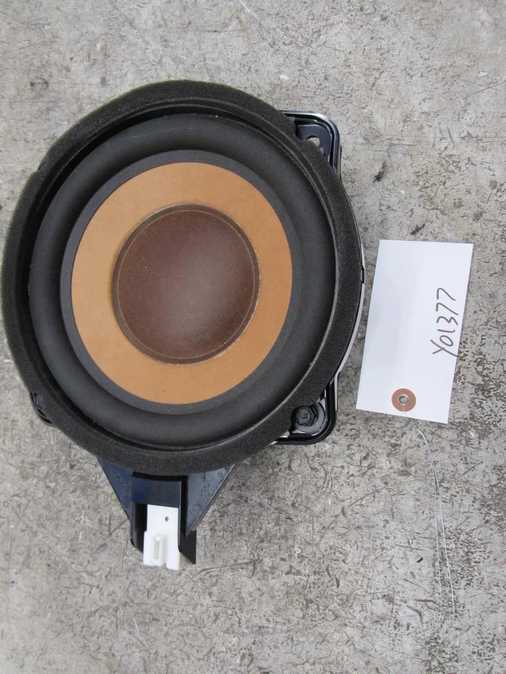 2010 2016 Hyundai Genesis coupe infinity audio rear trunk subwoofer speaker OEM Foto 3 de 4