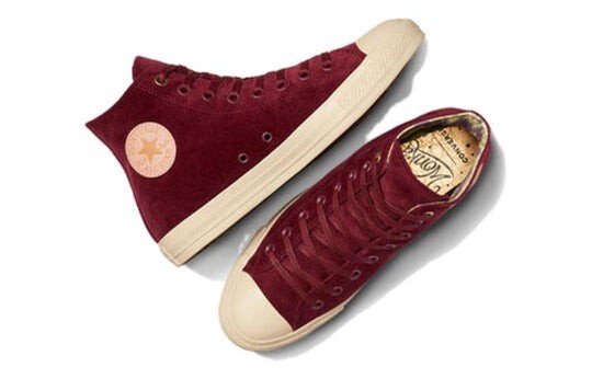 Men's Size 8 Converse x Willy Wonka Deep Bordeaux Corduroy Chuck