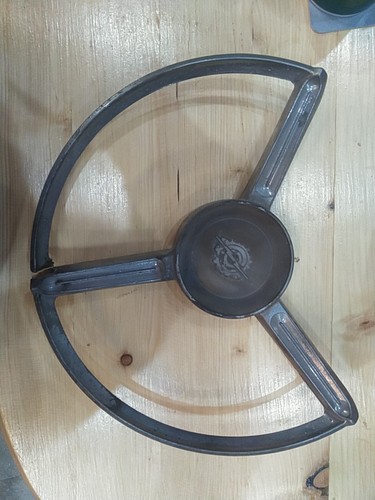 1957 1958 1959 1960 Ford Truck Pick Up F100 Custom Cab Steering Wheel Horn Ring