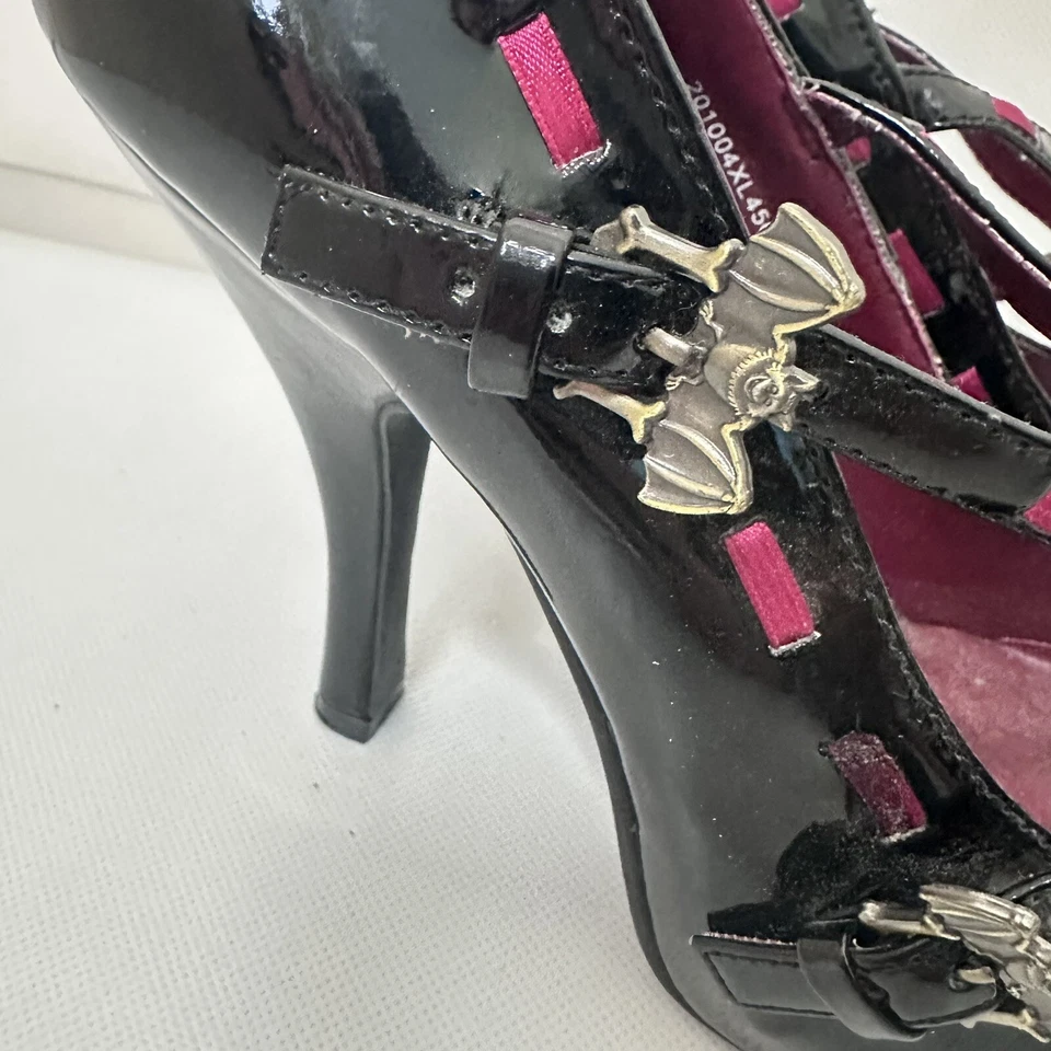 Moda Gótica Maryjanes Negro Charol Metal Murciélago Tacones Tacones de aguja Bruja Halloween 9 Foto 2 de 4