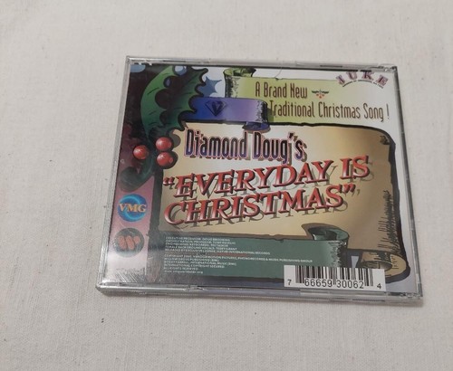 Diamond Doug’s Everyday is Christmas – CD – previously owned CD130 - Picture 4 of 4