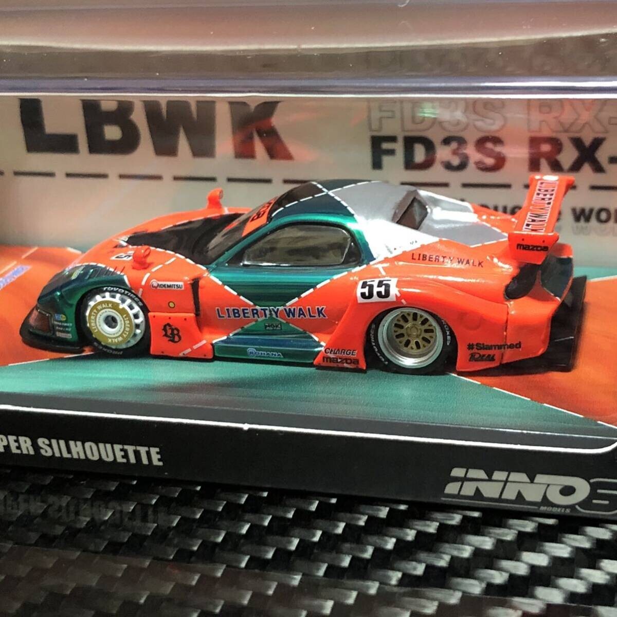 CHASE CAR - INNO64 Mazda LBWK FD3S RX-7 Malaysia Diecast Expo MDX