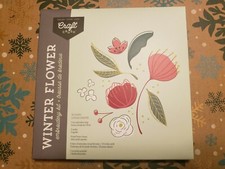 CRAFT CRUSH embroidery kit, flower pattern, 7in wall hanger hoop, NEW in box