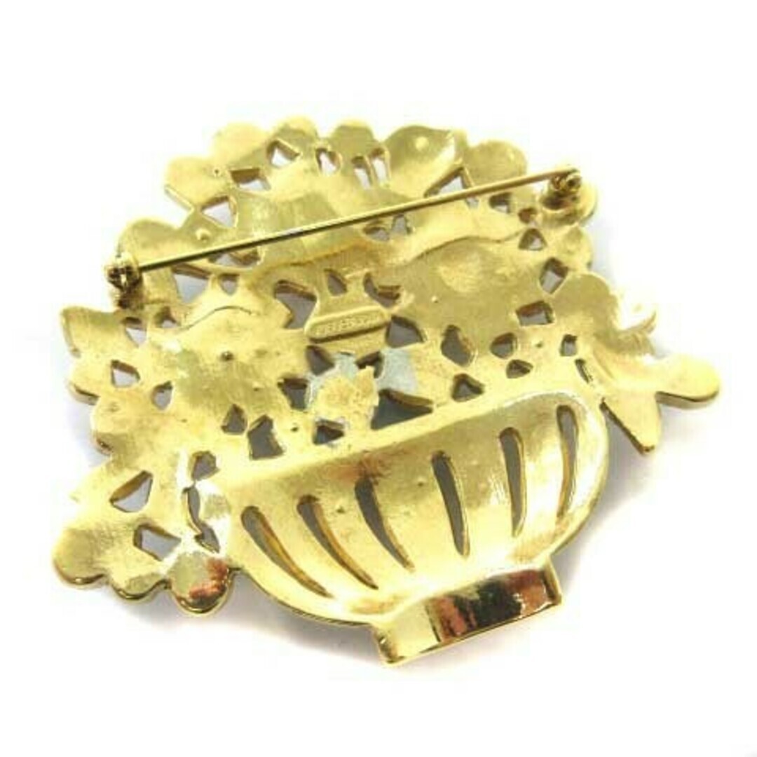 Vogue Bijou VogueBijoux Brooch Vintage Flower Gold Color Vogue Bijou VogueBijoux Brooch Vintage Flower Gold Color