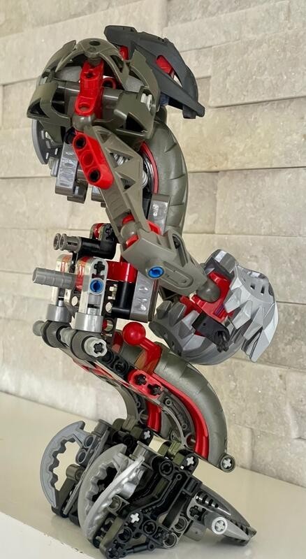 Bionicle Warrior Makuta 8593 Complete