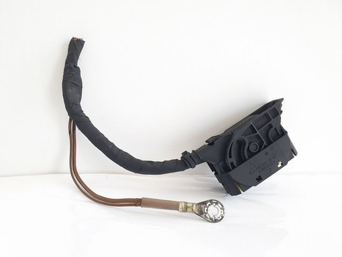 Mercedes-Benz Sprinter W906 2012 Diesel Steckverbinder des ABS-Moduls INM17062