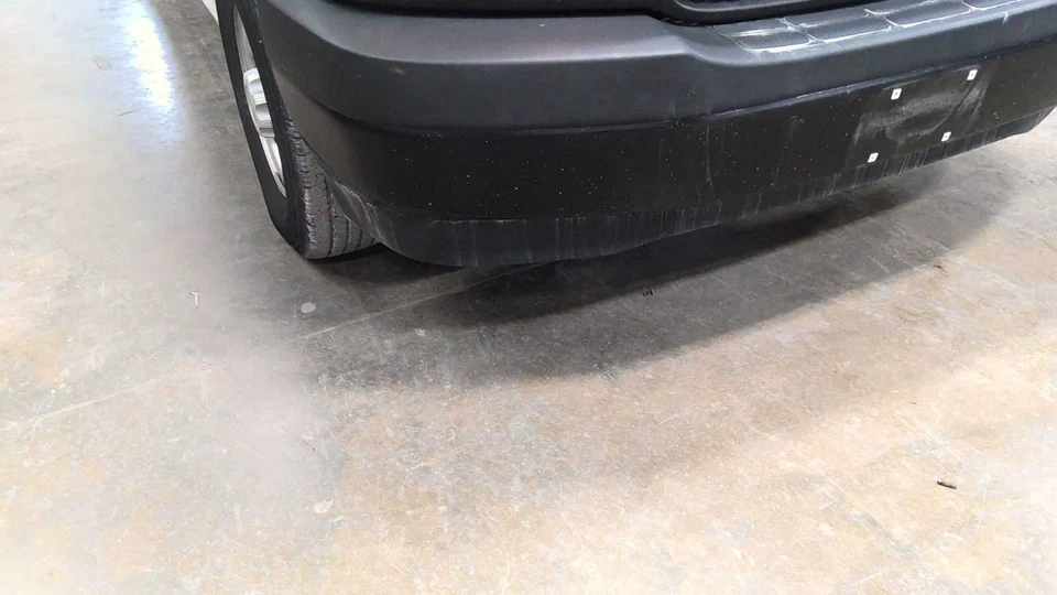 (LOCAL PICKUP ONLY) Front Bumper Painted Fits 03-24 EXPRESS 2500 VAN 734541 - Image 3 of 4