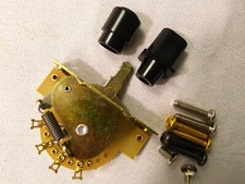 Interruttore a Leva Lama 3 Vie con 2 Pezzi Manopole a Barilotto Nero per Tele Chitarra