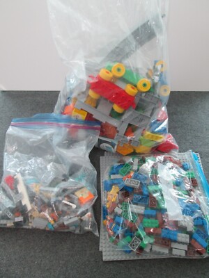 LEGO 5 lbs Random Parts Pieces Figures Wheels Bricks Bulk Lot READ DESCRIPTION