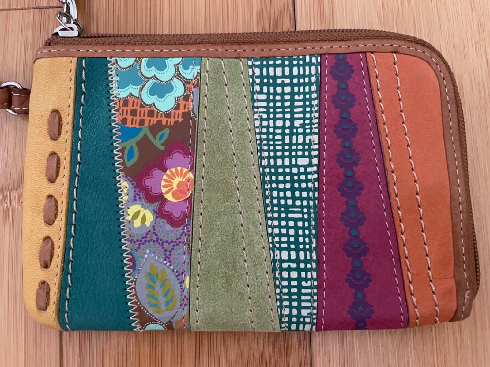 Fossil Multicolour /Brown Patchwork Wristlet Wall… - image 2