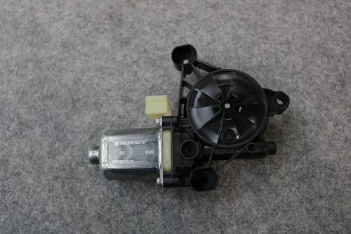 VW Golf 7 Audi Seat Skoda Fensterhebermotor 5Q0959802B vorne Fensterheber A3 Q2
