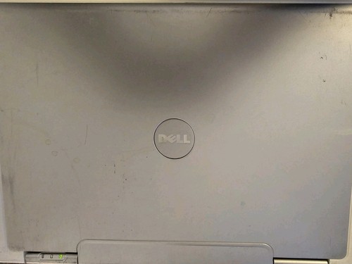 dell Inspiron 640m laptop - Picture 3 of 7