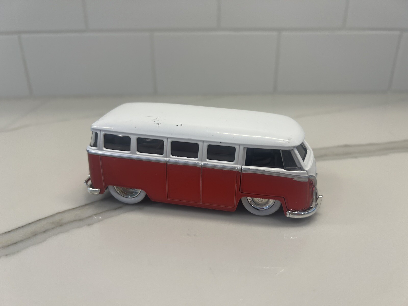 Picture 3 of 5