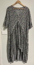 Vine Apparel Black Multicolour Floral V-Neck Flutter Sleeve Lace Shift Dress S/M