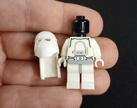 Lego Star Wars Snowtrooper Minifigure sw0115 from 8129 7749 7879 7666 4504 8084