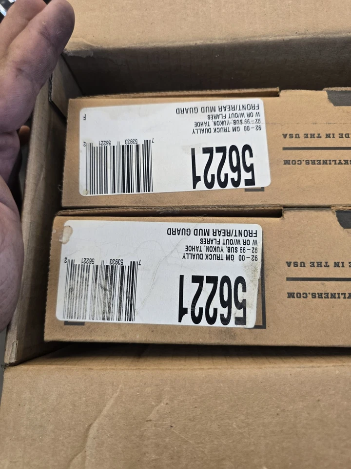 4 Mudflaps For A Gmt400 Gmc Or Chevy Pickup. - Image 2 of 2