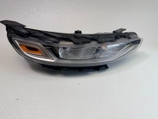 2020 2021 2022 Kia Soul Right Halogen Headlight Oem 2020 2021 2022 Kia Soul Right Halogen Headlight Oem