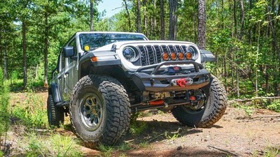Fab Fours JL24-B5152-1 Ghost Stubby BUMPER JEEP FRONT