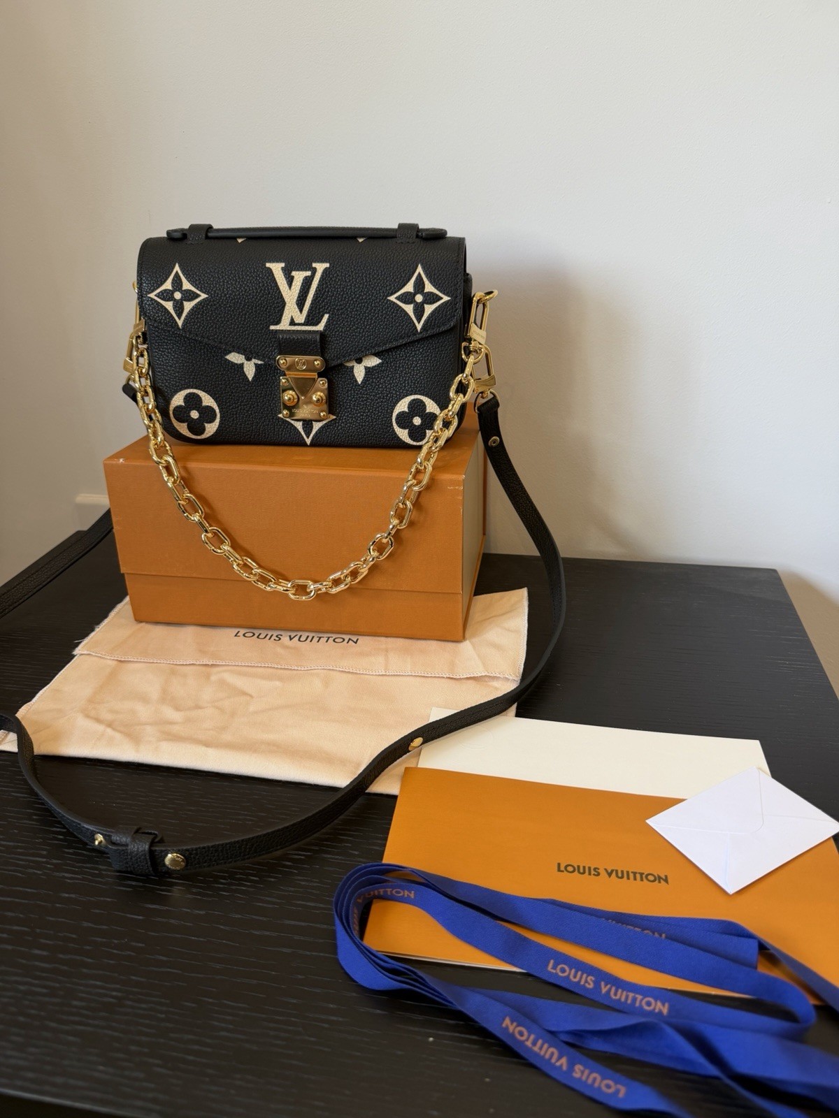 Louis Vuitton Pochette Metis East West Bag