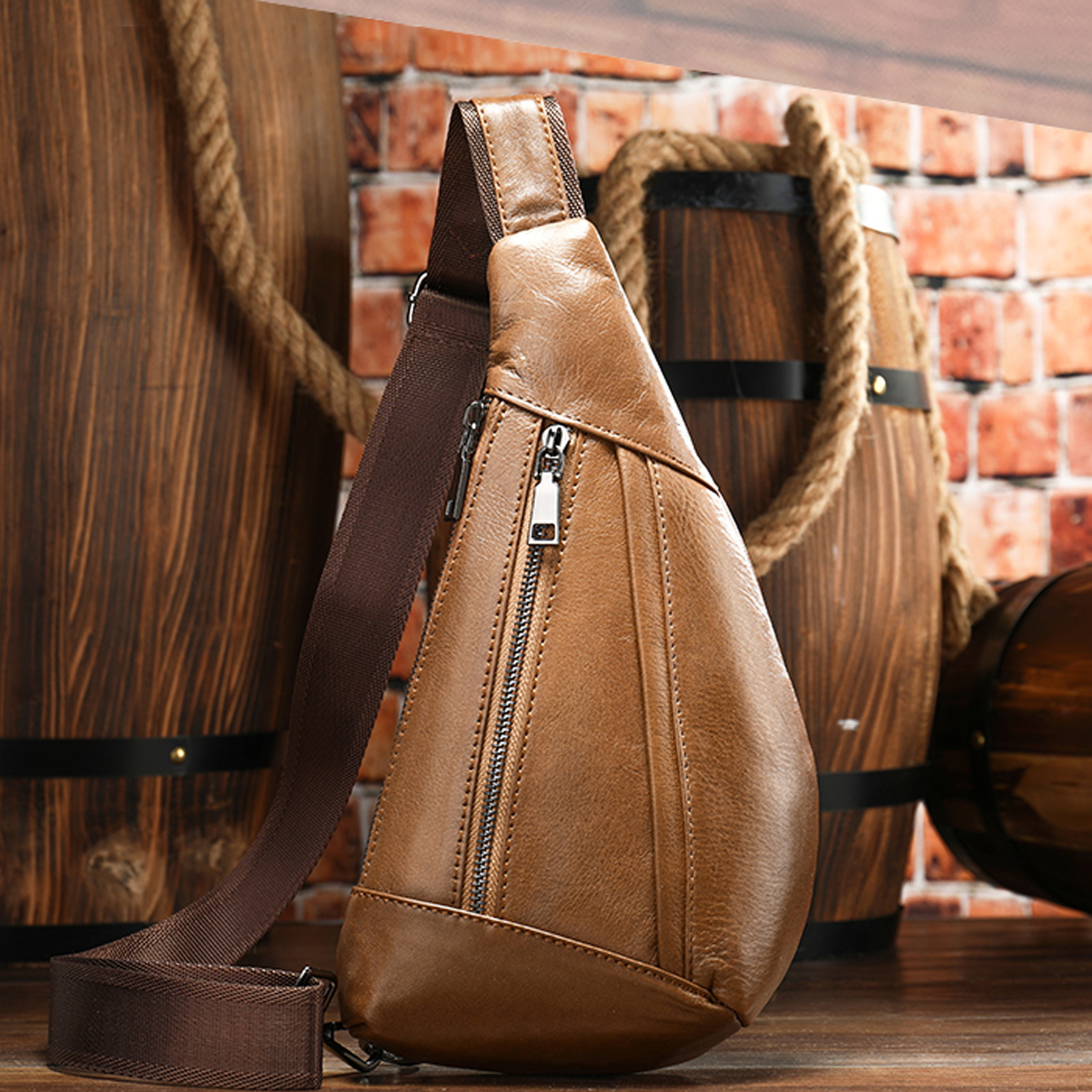 Bolso bandolera de cuero para hombre con varios bolsillos