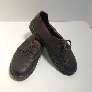 dr martens wallabee
