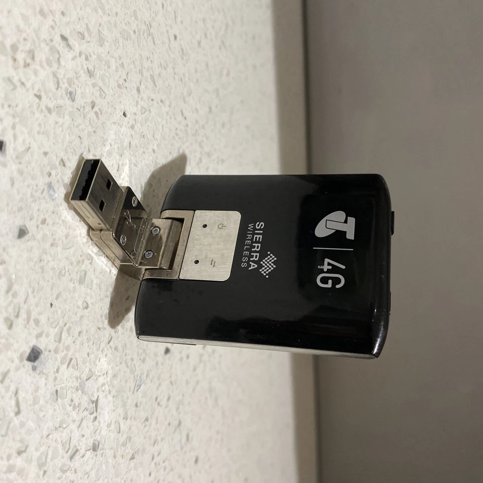 NETGEAR Telstra USB 4G Sierra Wireless AirCard 320U USB Dongle, Pl Check Descrip - Image 2 of 4