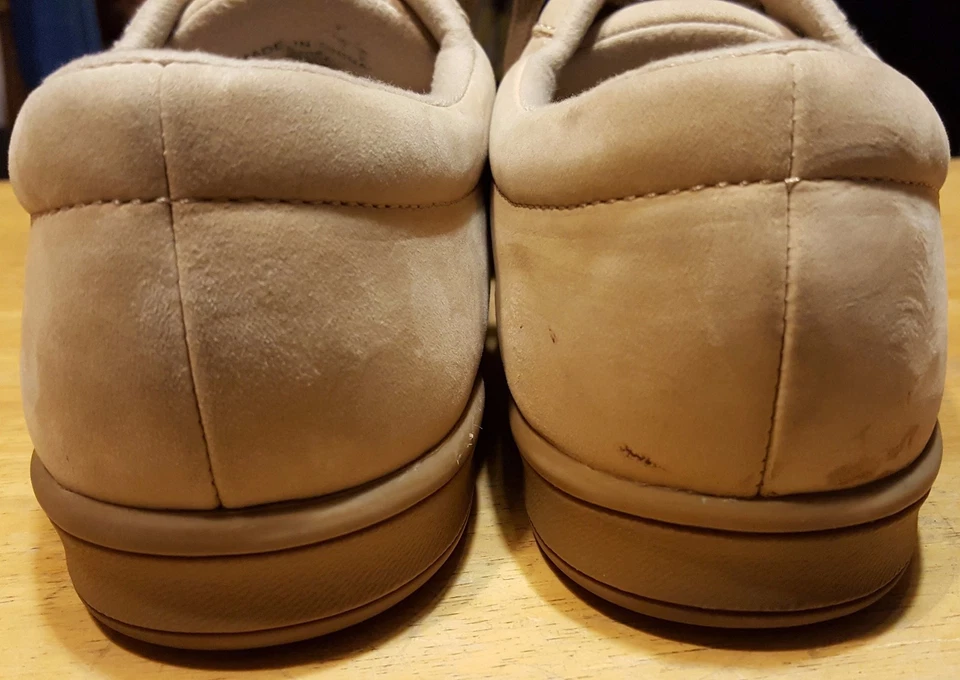 Easy Spirit Zapatillas Anti Gravedad Tostado Talla 9 Cuero/Cordones Bowling Look Unisex Foto 3 de 4