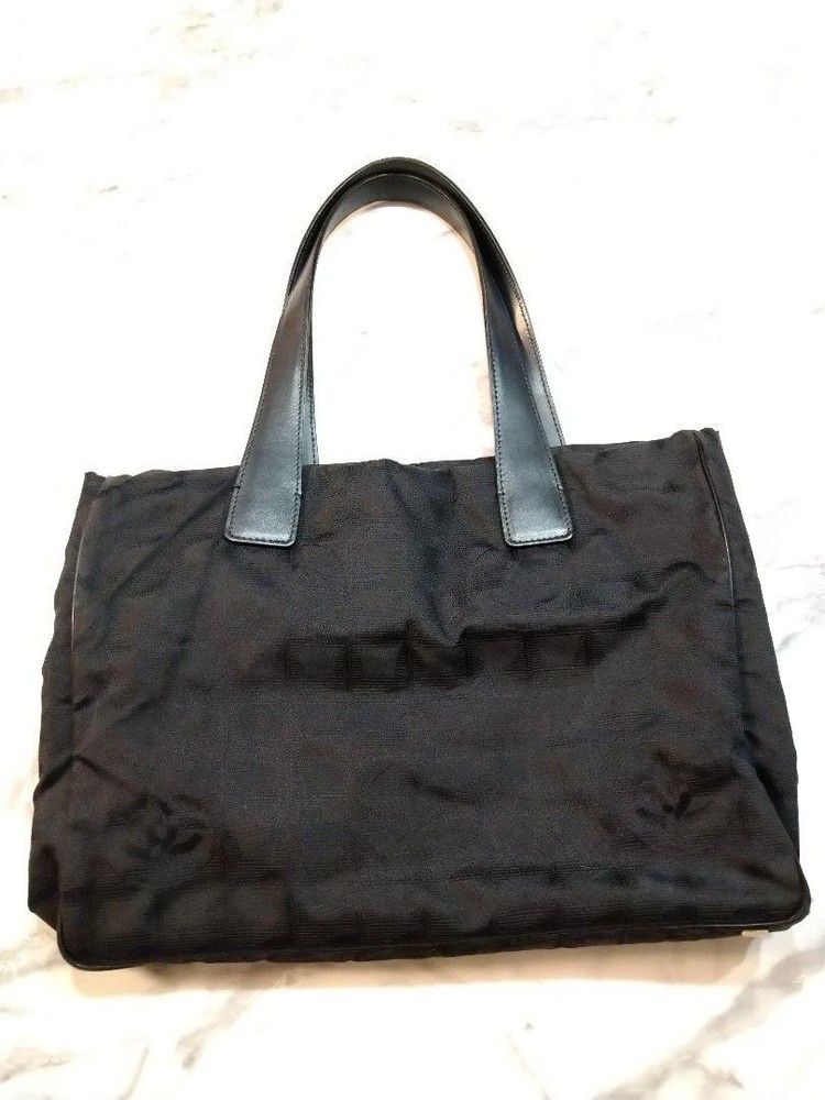 CHANEL tote bag