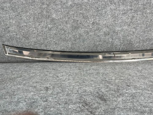 CROWN ESTATE ATHLETE JZS171W JZS173W JZS175W TOYOTA OEM PLATING REAR SCUFF PLATE - Picture 13 of 15