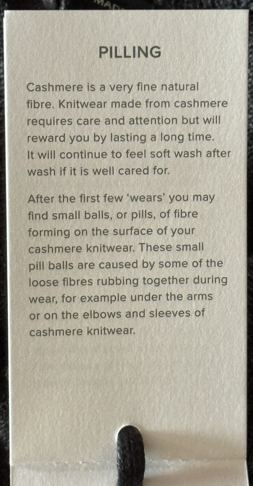 RODD & GUNN CASHMERE COMB SOFT SMOOTH FINISH & DE-PILING YOUR CASHMERE GARMENT