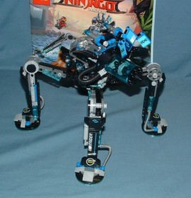 THE LEGO NINJAGO MOVIE, WATER STRIDER SET 70611 - LEGO - 2017 - USED