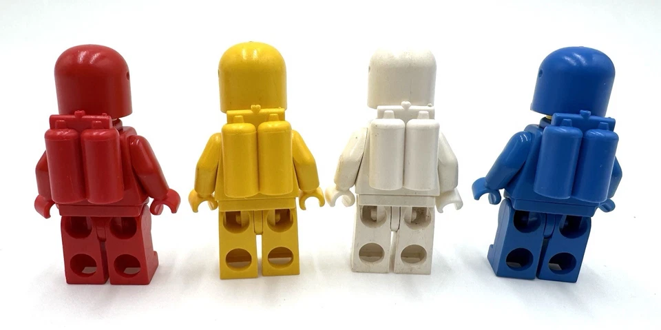 LEGO Classic Space Minifigure Astronaut Lot Of 4 - Red White Blue Yellow Vintage - Image 2 of 4
