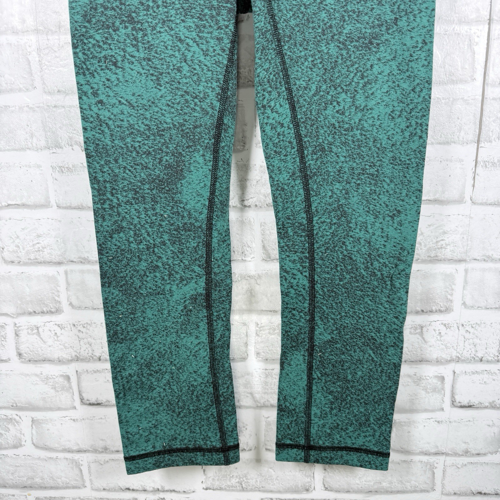Lululemon Blue Polyester Athletic Pants Womens Si… - image 3