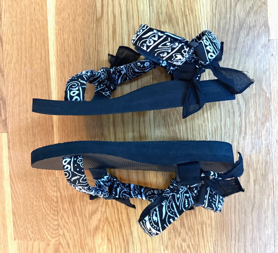 Arizona Love Trekky Black Bandana Platform Sandals Size 40/US 9-9.5 - Image 3 of 4