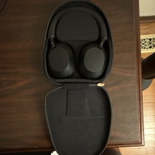 Sony XM-5 Headphones. Barely used got them 3 or so years ago