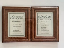 Vintage American Collection Solid Oak Molding 5x7 Picture Frame Set NEW